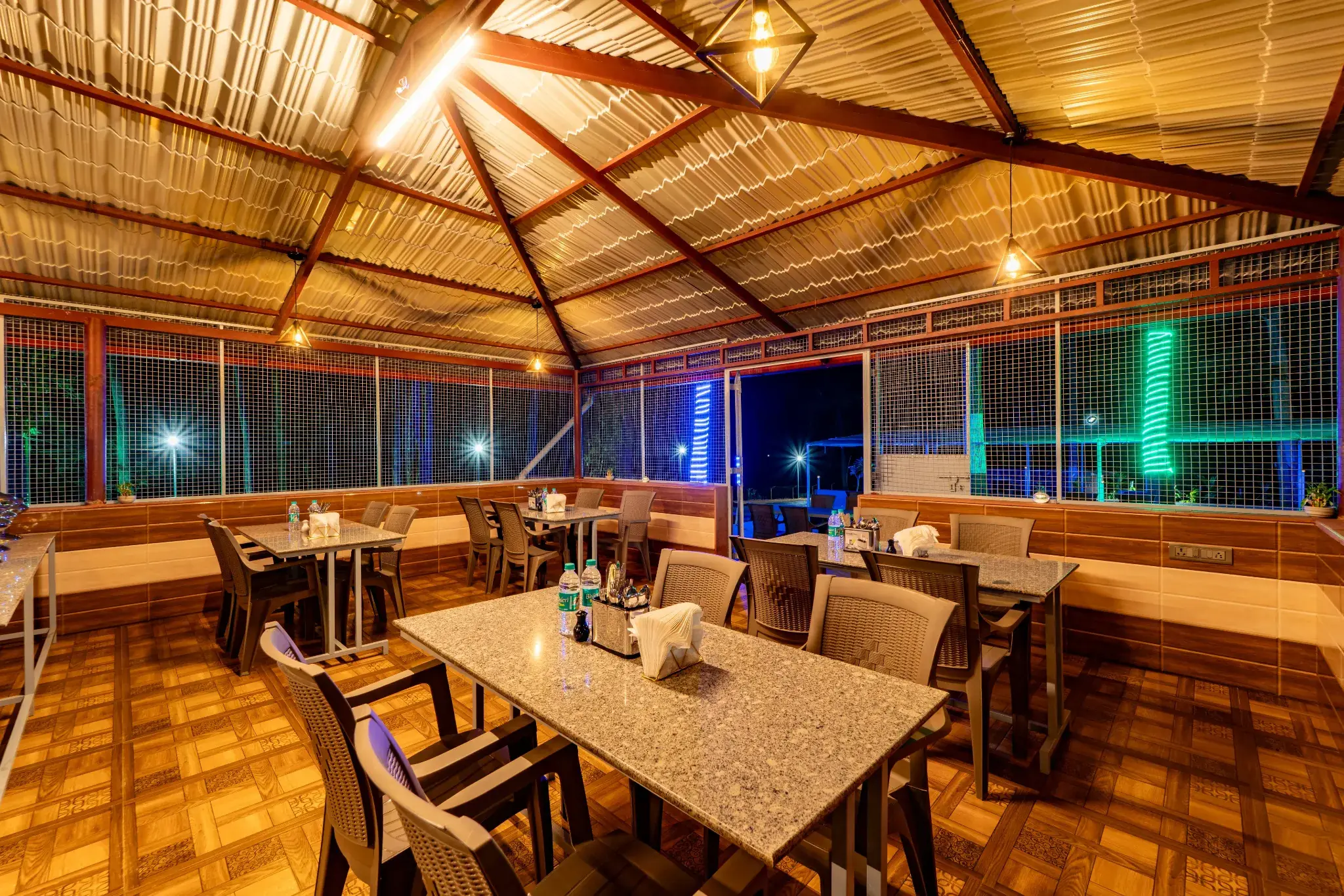 Forest safari retreat dining room Forest safari retreat dining room